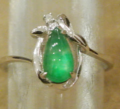 Jade Ring Diamonds