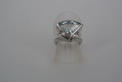 Jewelry Trilliant Cut Aquamarine White Gold Ring